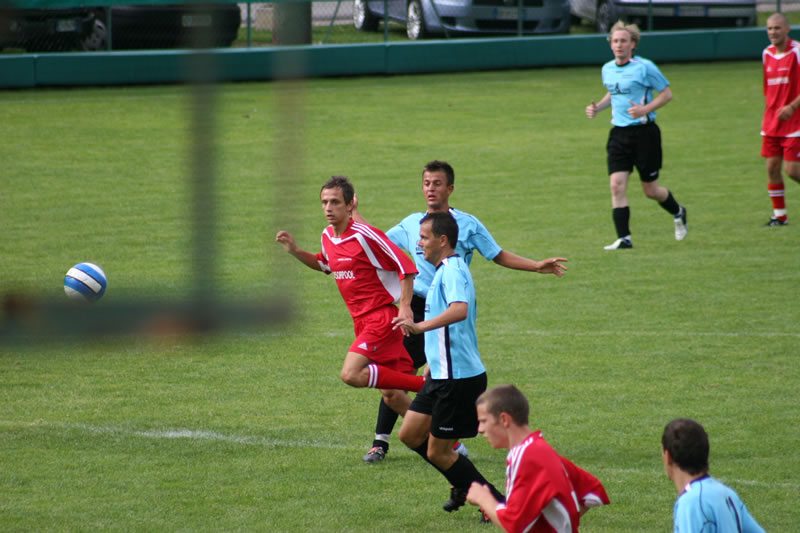 gal/Stadtturnier2007 - Spiel um Platz3 gegen Ahrntal/2007-08-12 SVR gg. SSV Ahrntal beim Stadtrurnier 053.jpg